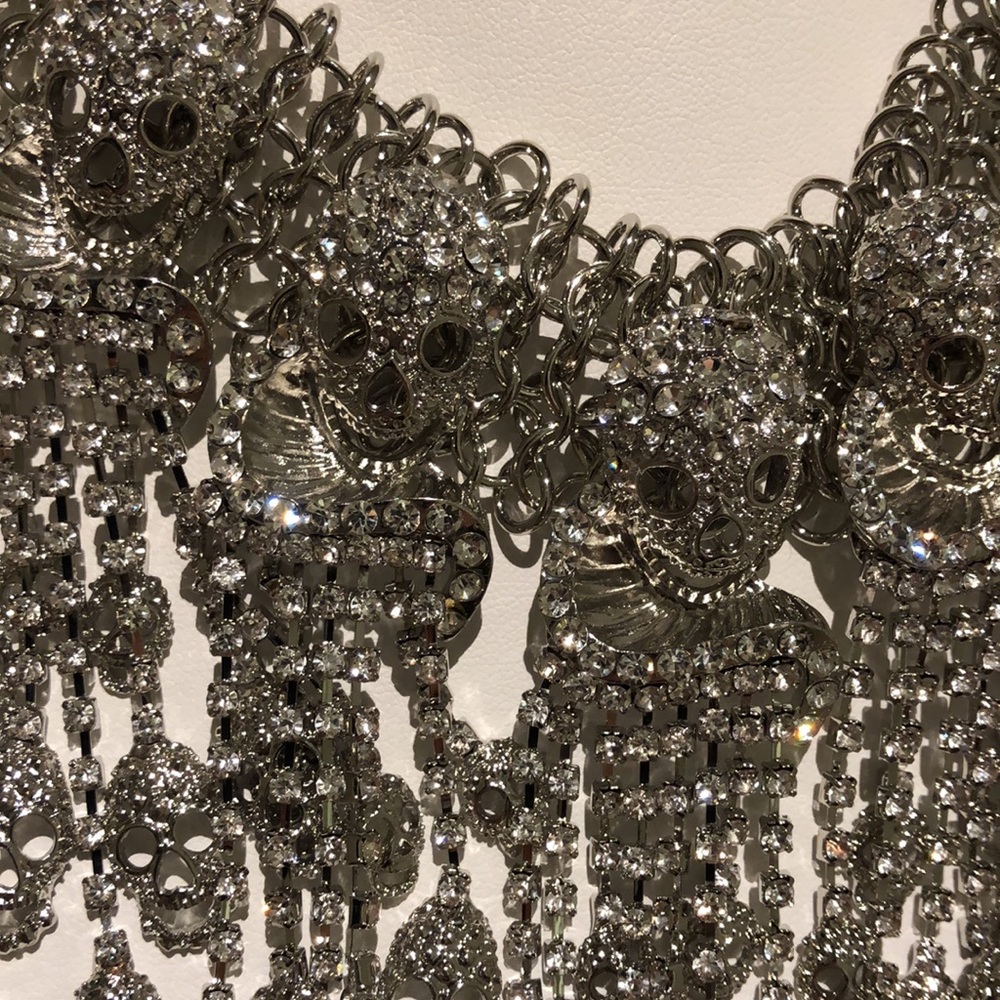 Hprhinestone Dangling Skull On Chain Statement Ne… - image 3